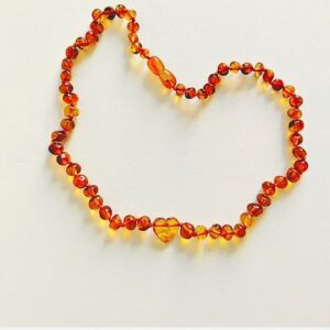 Collar de Ámbar con Dije de Corazón