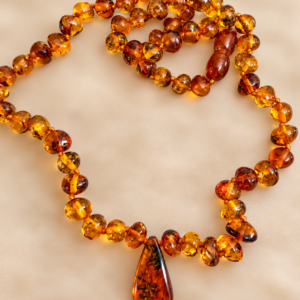 Collar Ámbar Cognac con Dije Gota ✨